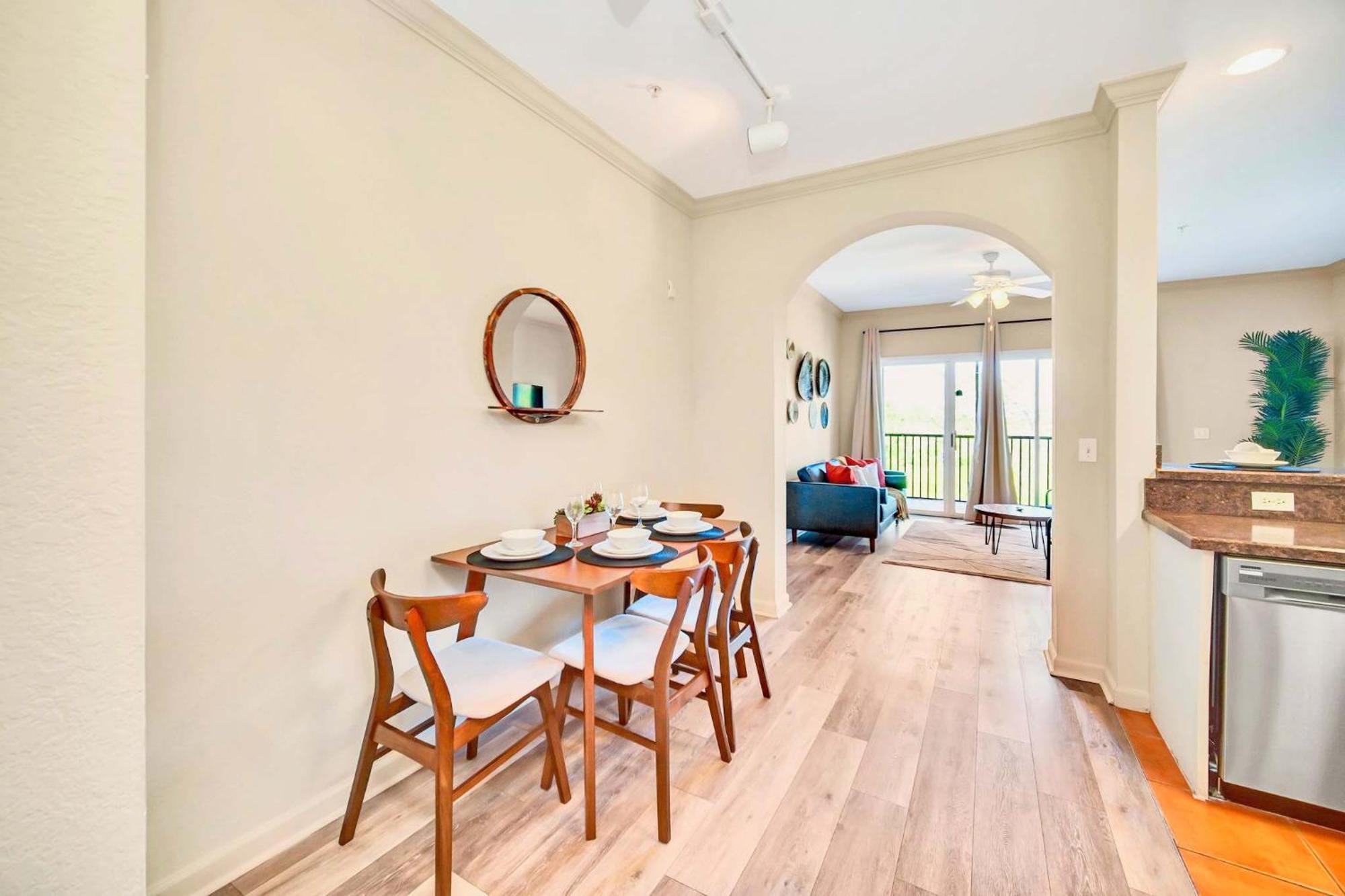 Stunning 2Br Condo With Hot Tub And Pool, Near Disney! Orlando Kültér fotó