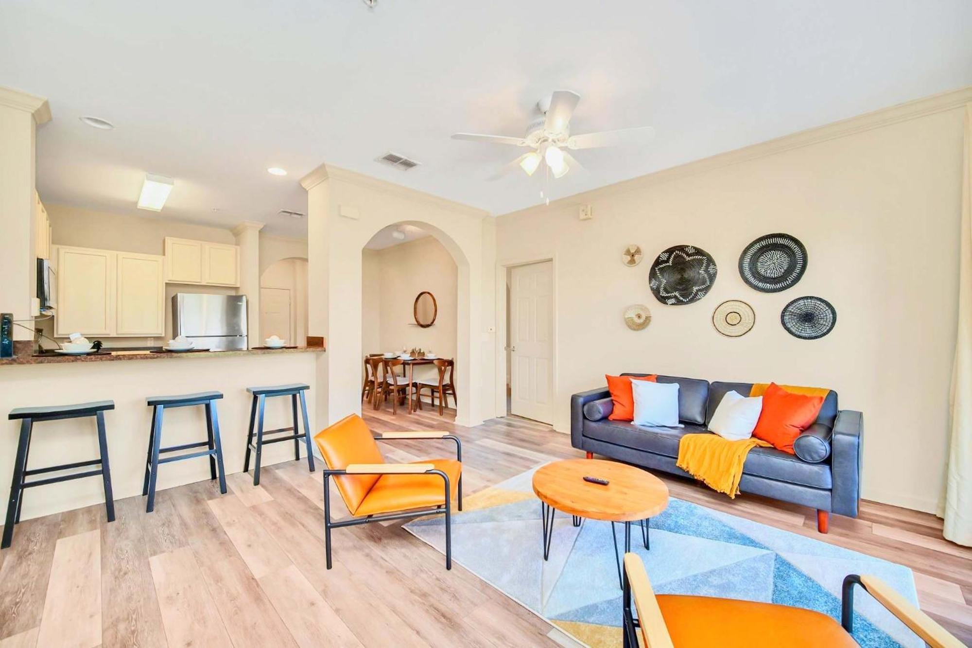 Stunning 2Br Condo With Hot Tub And Pool, Near Disney! Orlando Kültér fotó